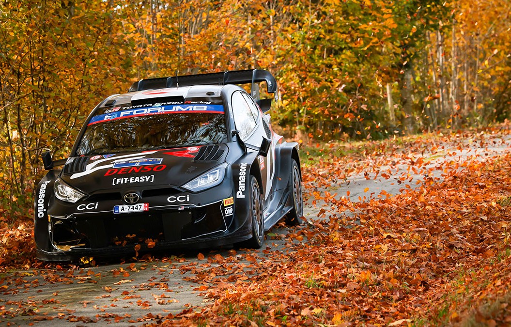 TOYOTA GAZOO Racing Buka Peluang Juara Dunia Pabrikan WRC 2024 dengan Finish ke-2 dan ke-4 di Central European Rally}