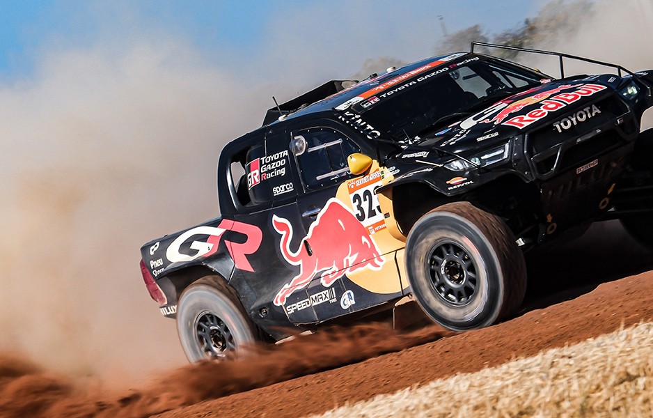 Rally dos Sertões 2024: TOYOTA GAZOO Racing Raih Podium Pertama, Toyota GR DKR Hilux Tunjukkan Performa Terbaik di Track Sangat Menantang