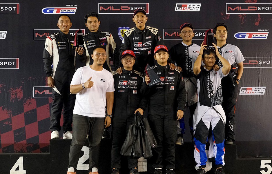 MLDSPOT Autokhana Kejurnas Slalom 2024 Seri ke-4: Jaga Peluang Juara Nasional, TOYOTA GAZOO Racing Indonesia Kembali Kuasai Podium di Berbagai Kelas