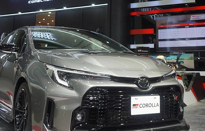 GR Corolla Resmi Dipasarkan di IIMS 2024, Bisa Pre-booking Lewat Dealer Resmi Toyota